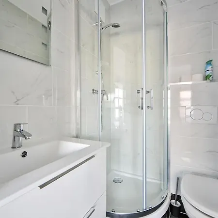 11 L Confort - Salle De Sport & Cinema *
